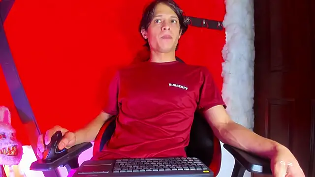 LilOwen  online show from March 12, 9:22 pm