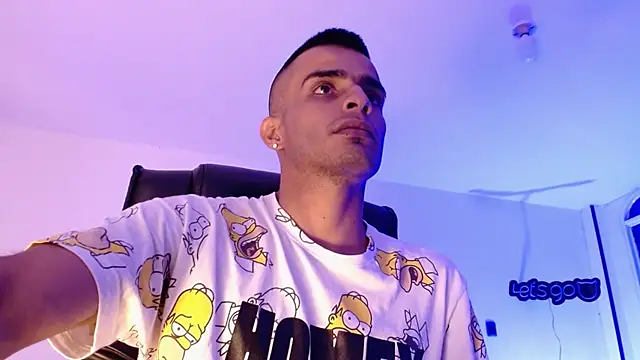 crosnosCarter online show from March 12, 3:24 am