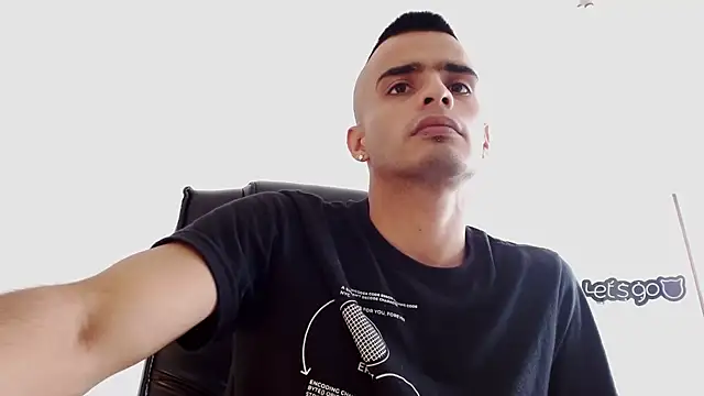 crosnosCarter online show from March 2, 4:36 pm