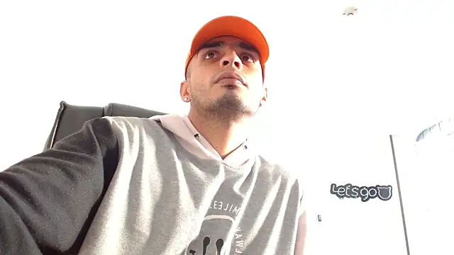 crosnosCarter online show from February 7, 11:56 am