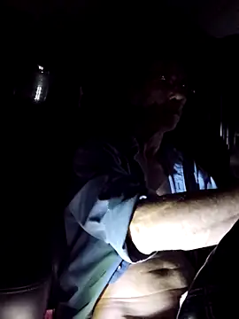 coolbrease10 online show from December 23, 8:23 am