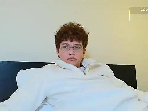 ccamilo-andress online show from March 18, 6:11 pm