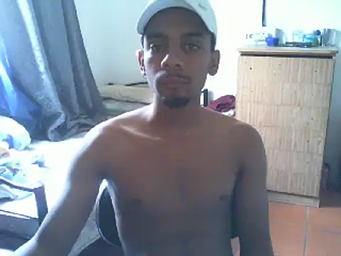 Snapshot of 29YOURZ_28_ chatting on January 16, 11:15 am 29YOURZ 28 online show from January 16, 11:15 am