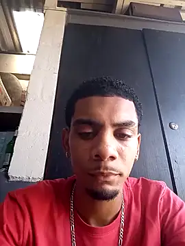 Snapshot of 29YOURZ_28_ chatting on February 7, 2:15 pm 29YOURZ 28 online show from February 7, 2:15 pm