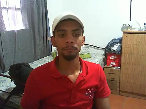 29YOURZ 28  online show from November 19, 12:27 pm