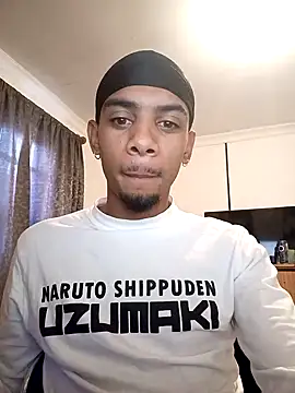 Snapshot of 29YOURZ_28_ chatting on December 17, 10:44 am 29YOURZ 28 online show from December 17, 10:44 am