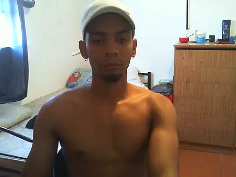 Snapshot of 29YOURZ_28_ chatting on March 14, 9:24 am 29YOURZ 28 online show from March 14, 9:24 am