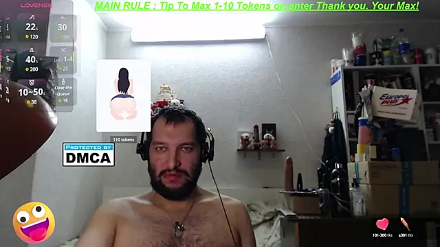 Snapshot of BISEXGOOD777 chatting on March 3, 8:39 pm BISEXGOOD777 online show from March 3, 8:39 pm