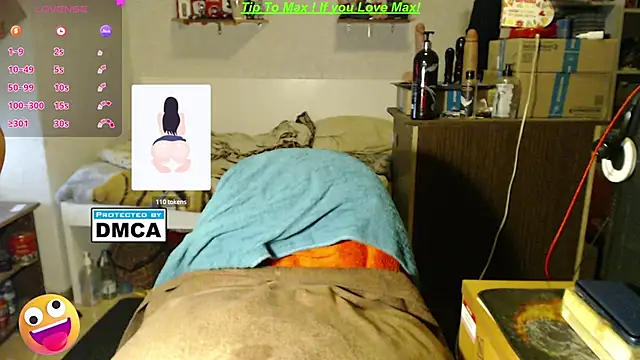 Snapshot of BISEXGOOD777 chatting on February 18, 6:17 pm BISEXGOOD777 online show from February 18, 6:17 pm
