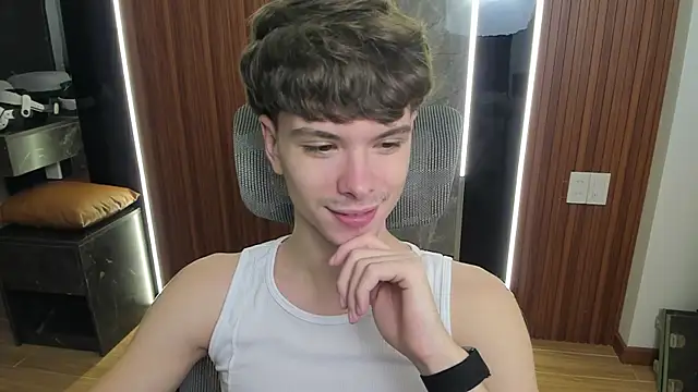 calvin love you online show from May 9, 5:14 pm
