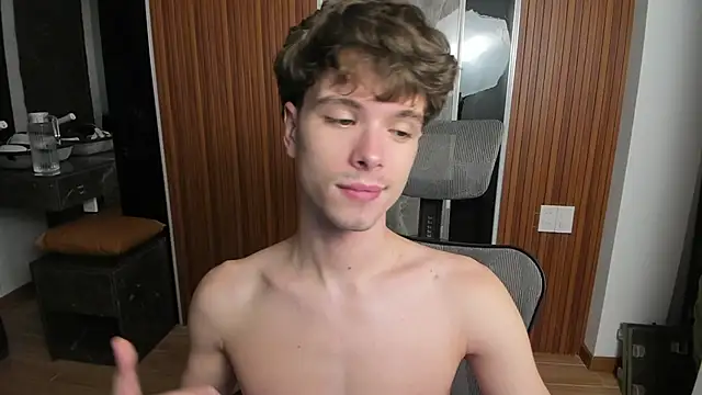calvin love you online show from May 13, 5:10 pm