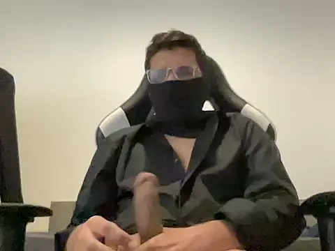 Snapshot of Har3199 chatting on October 15, 5:20 pm Har3199 online show from October 15, 5:20 pm