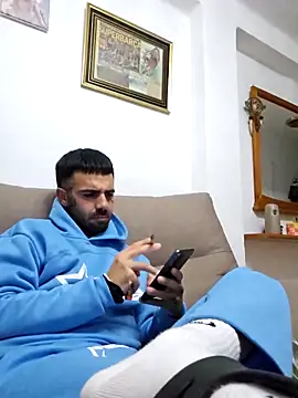 Snapshot of charlye_inkkkk chatting on March 1, 10:53 pm charlye inkkkk online show from March 1, 10:53 pm