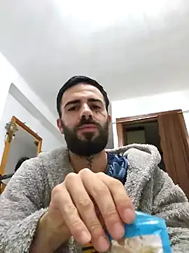 Snapshot of charlye_inkkkk chatting on December 11, 10:17 pm charlye inkkkk online show from December 11, 10:17 pm
