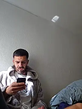 Snapshot of charlye_inkkkk chatting on January 11, 11:23 am charlye inkkkk online show from January 11, 11:23 am