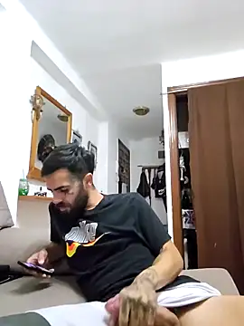 Snapshot of charlye_inkkkk chatting on December 4, 10:30 pm charlye inkkkk online show from December 4, 10:30 pm