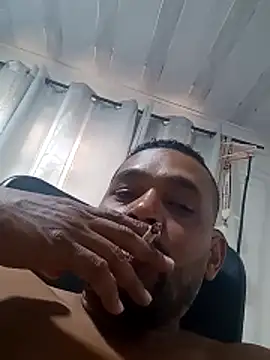 enrique2459 online show from December 22, 7:00 pm