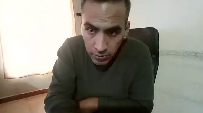 Snapshot of j_vergon chatting on January 21, 2:22 pm j vergon online show from January 21, 2:22 pm