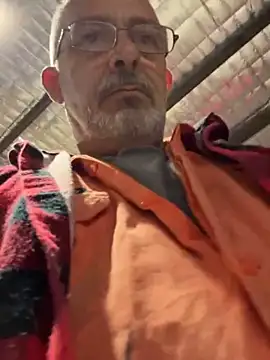 ausbod online show from March 28, 5:13 pm