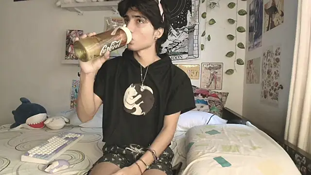 Corey Glenn online show from February 6, 2:47 pm