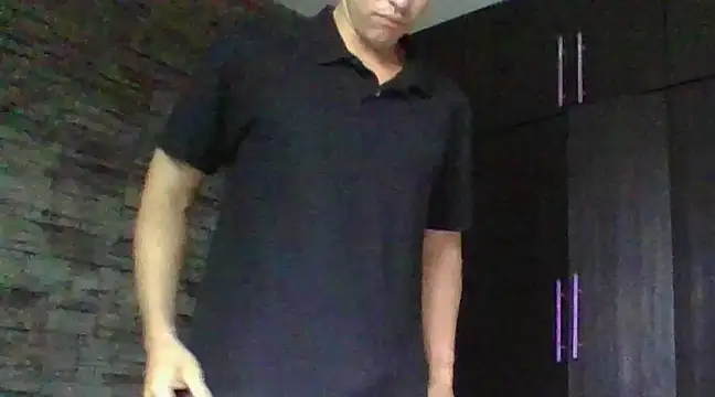 Snapshot of Sexylatin64 chatting on February 11, 12:16 pm Sexylatin64 online show from February 11, 12:16 pm