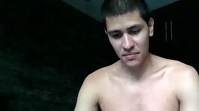 Snapshot of Sexylatin64 chatting on December 29, 10:03 pm Sexylatin64 online show from December 29, 10:03 pm