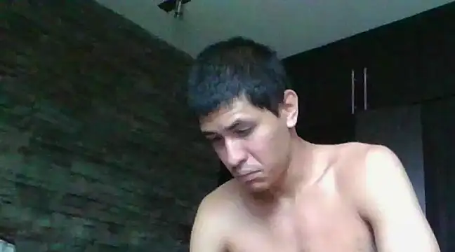 Snapshot of Sexylatin64 chatting on January 28, 12:00 pm Sexylatin64 online show from January 28, 12:00 pm