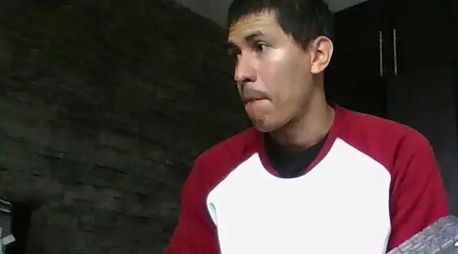 Snapshot of Sexylatin64 chatting on January 19, 12:28 pm Sexylatin64 online show from January 19, 12:28 pm