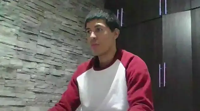 Snapshot of Sexylatin64 chatting on February 12, 1:52 am Sexylatin64 online show from February 12, 1:52 am