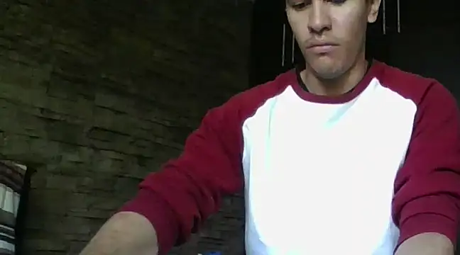 Snapshot of Sexylatin64 chatting on January 23, 12:09 pm Sexylatin64 online show from January 23, 12:09 pm