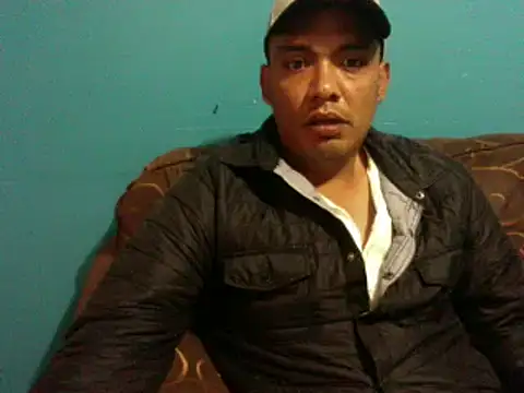 Snapshot of TUMORENO1 chatting on March 4, 12:18 am TUMORENO1 online show from March 4, 12:18 am