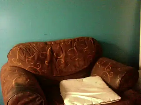 Snapshot of TUMORENO1 chatting on March 6, 8:59 pm TUMORENO1 online show from March 6, 8:59 pm