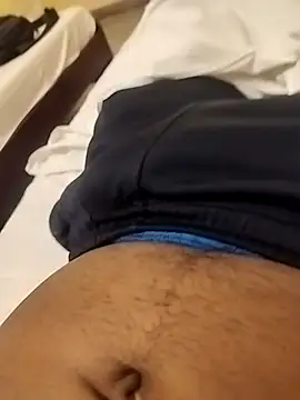 indianjhonny9123 online show from February 5, 9:00 pm