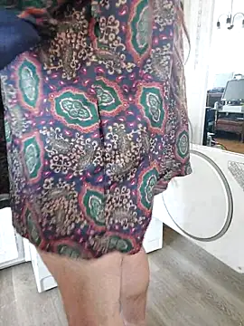QcMisterv13 online show from May 9, 3:57 pm