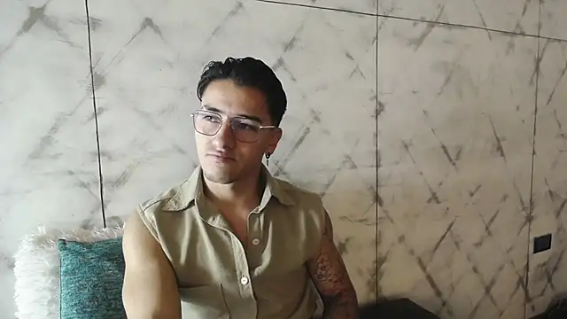 Andy Joy  online show from October 30, 10:38 am