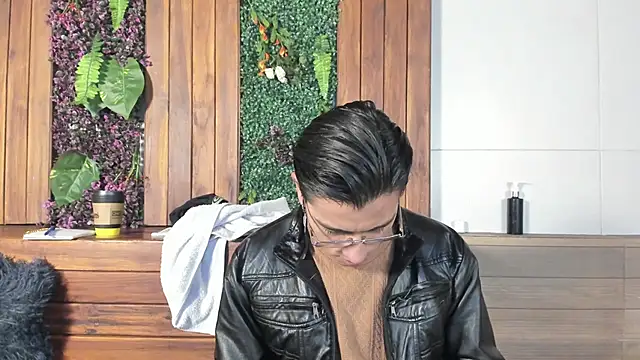 Andy Joy  online show from April 23, 11:04 am