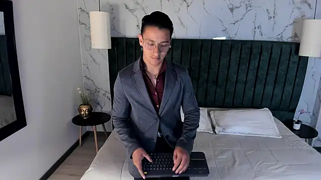 Snapshot of Andy_Joy_ chatting on September 26, 12:03 pm Andy Joy online show from September 26, 12:03 pm