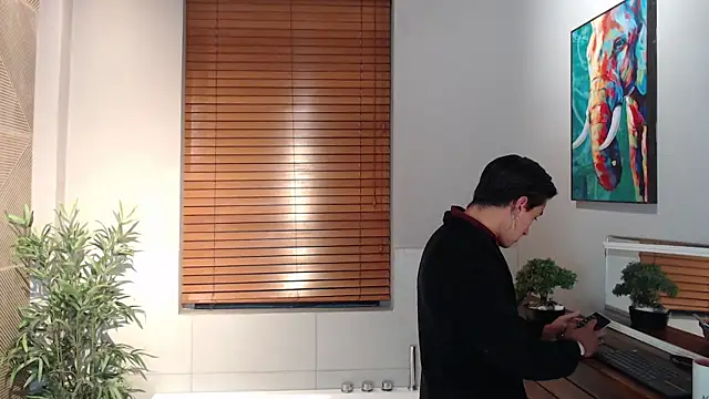 Andy Joy  online show from April 25, 1:41 pm