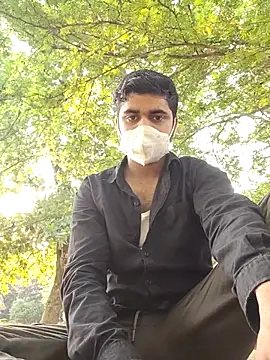 Ishan003 online show from May 13, 12:52 am