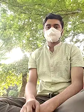 Ishan003 online show from May 15, 1:25 am