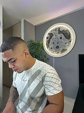 jordan mayers02 online show from May 2, 9:12 am