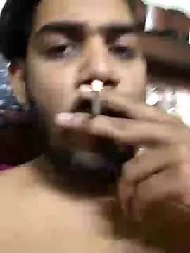 Snapshot of Rajsingh9650 chatting on December 24, 1:39 pm Rajsingh9650 online show from December 24, 1:39 pm