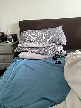 maturemale2024 online show from April 6, 7:20 am