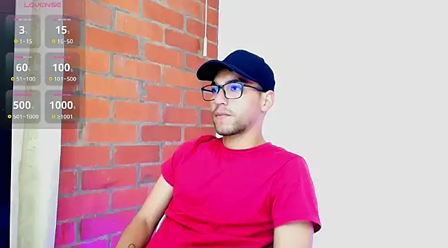 Snapshot of Leandro_valenzuela chatting on March 19, 4:55 pm Leandro valenzuela online show from March 19, 4:55 pm