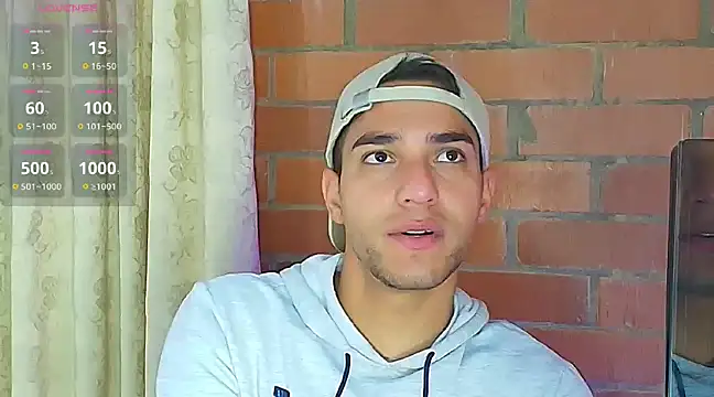Snapshot of Leandro_valenzuela chatting on February 20, 3:30 pm Leandro valenzuela online show from February 20, 3:30 pm