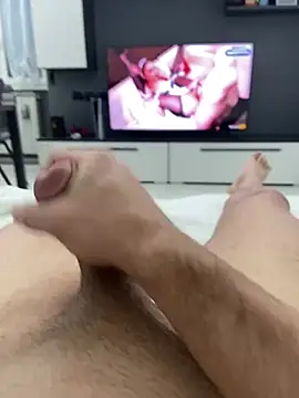 LucaLuv online show from March 17, 2:58 pm