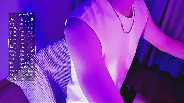 FEIYU001 online show from February 4, 2:01 pm