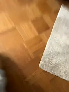 Jan4576 online show from October 15, 12:35 pm