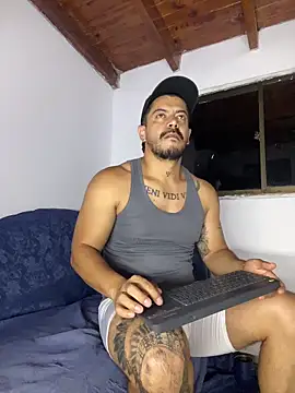 AndresSmith   online show from April 4, 8:00 am