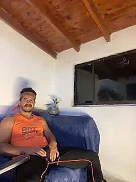 AndresSmith   online show from February 26, 9:32 am